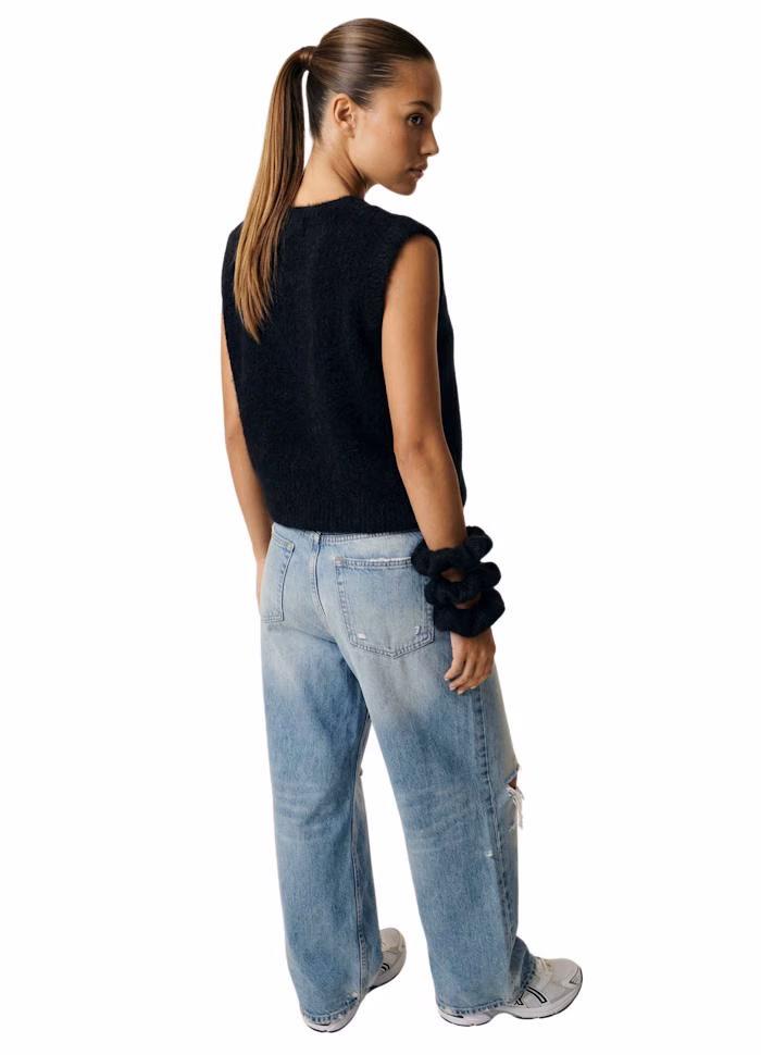 Thelma Vest, Bild 3